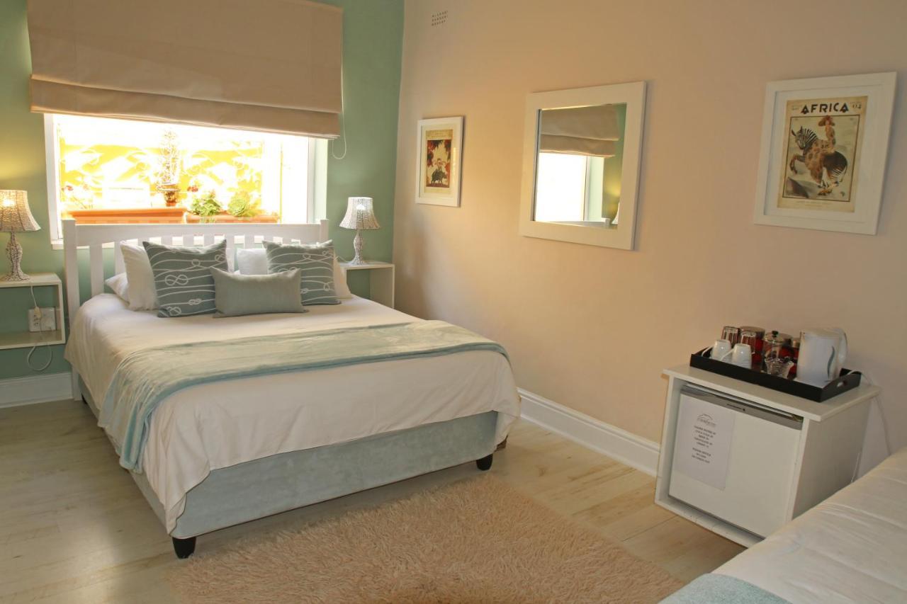 קייפטאון Dolphin Inn Guesthouse מראה חיצוני תמונה