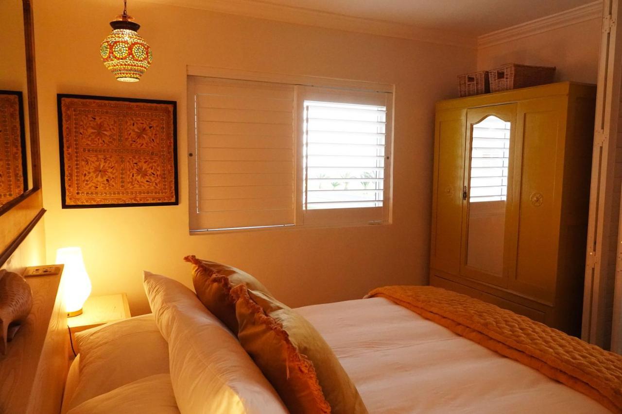 קייפטאון Dolphin Inn Guesthouse מראה חיצוני תמונה