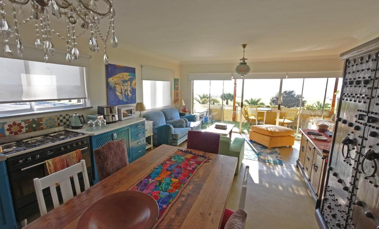 קייפטאון Dolphin Inn Guesthouse מראה חיצוני תמונה