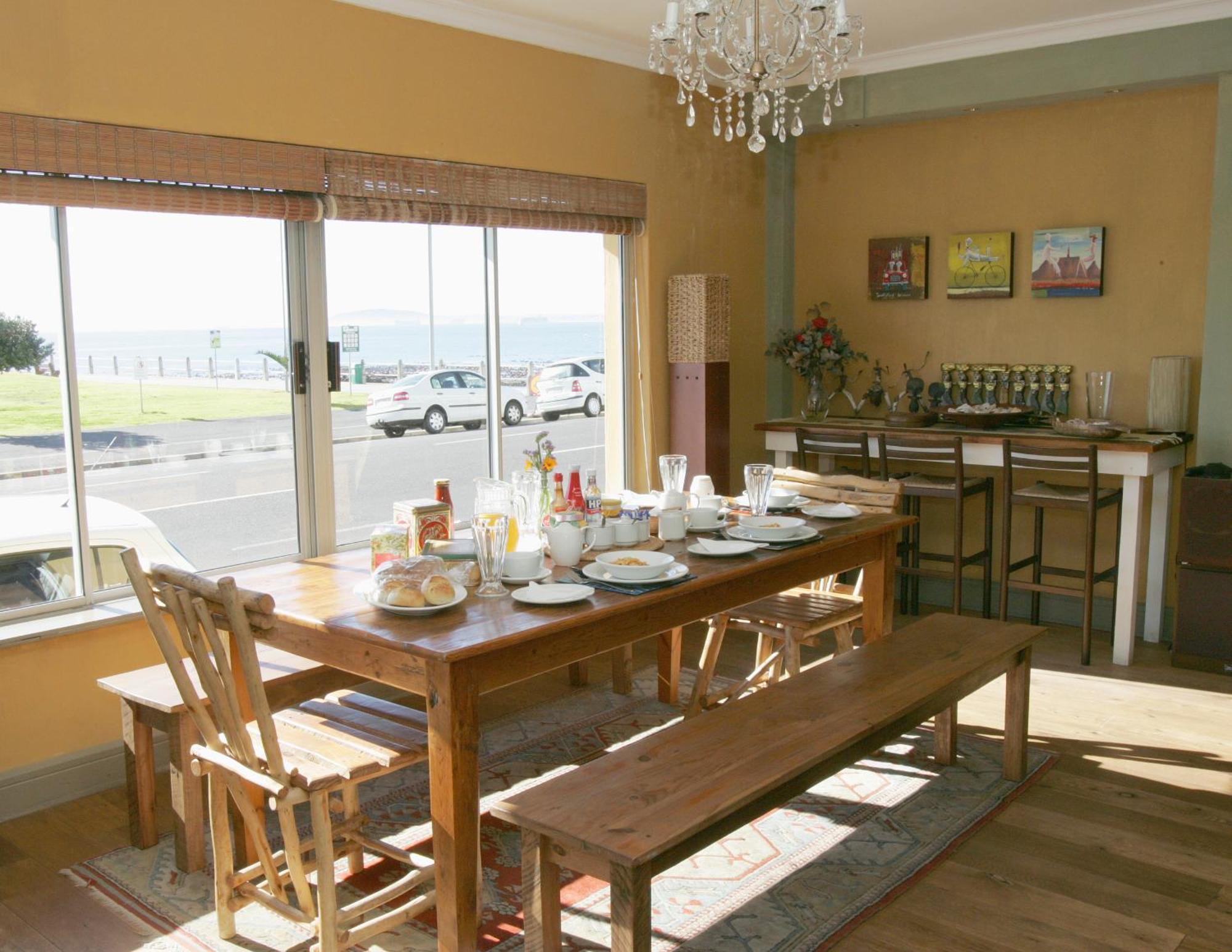 קייפטאון Dolphin Inn Guesthouse מראה חיצוני תמונה