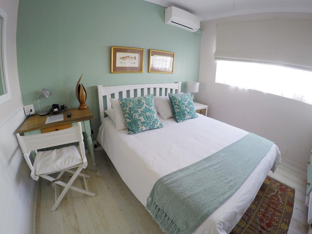 קייפטאון Dolphin Inn Guesthouse מראה חיצוני תמונה